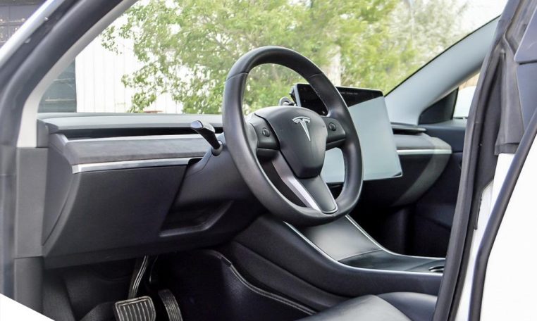 2020 TESLA MODEL 3 STANDARD RANGE PLUS