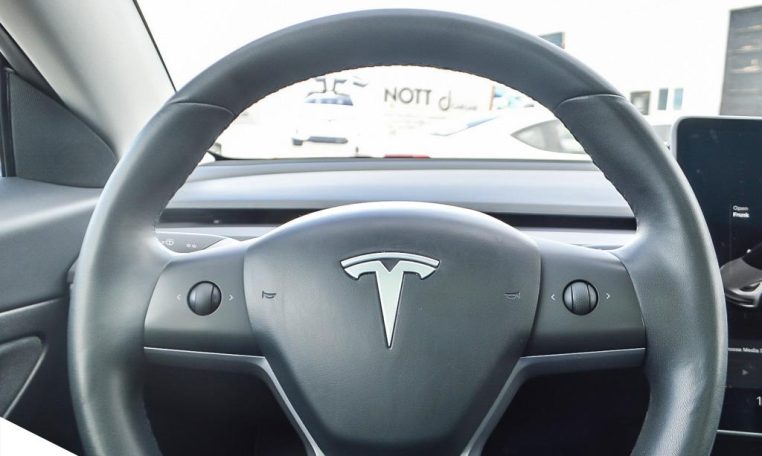 2020 TESLA MODEL 3 STANDARD RANGE PLUS