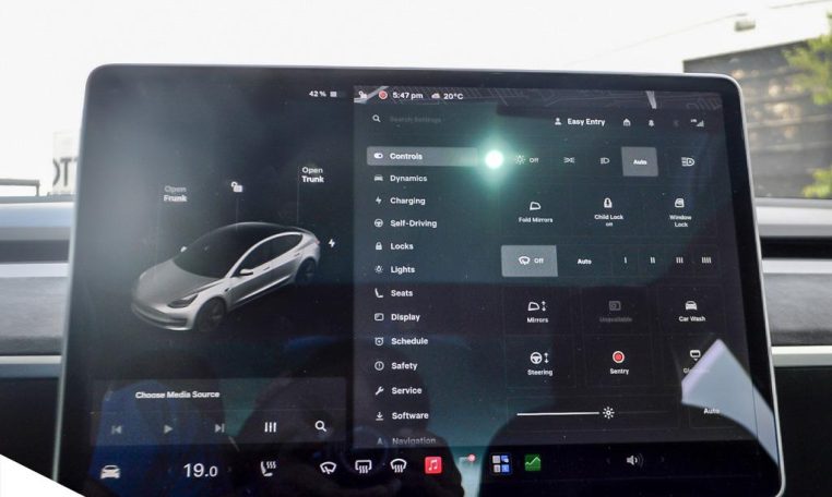 2020 TESLA MODEL 3 STANDARD RANGE PLUS