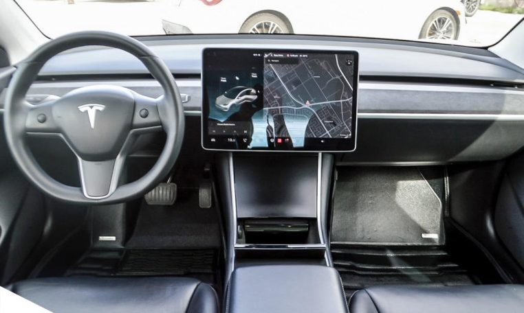 2020 TESLA MODEL 3 STANDARD RANGE PLUS