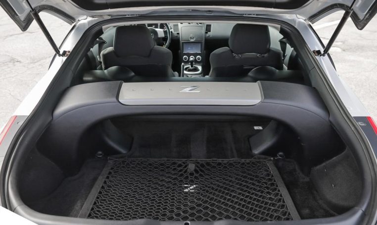2006 NISSAN 350Z