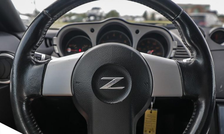 2006 NISSAN 350Z