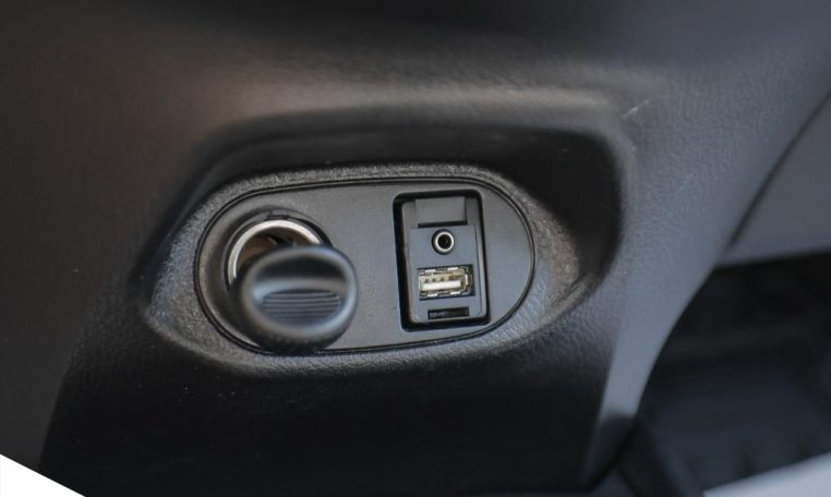 2019 TOYOTA YARIS