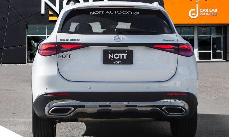 2024 MERCEDES-BENZ GLC300 | No Accidents
