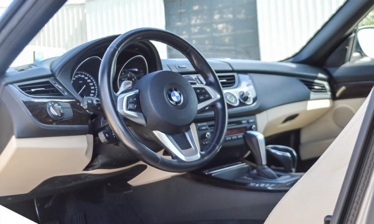 2011 BMW Z4 30i ROADSTER |LOCAL MB VEHICLE | NO ACCIDENTS