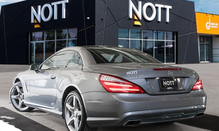 2013 MERCEDES-BENZ SL-CLASS SL550 | No Accidents | Low Mileage