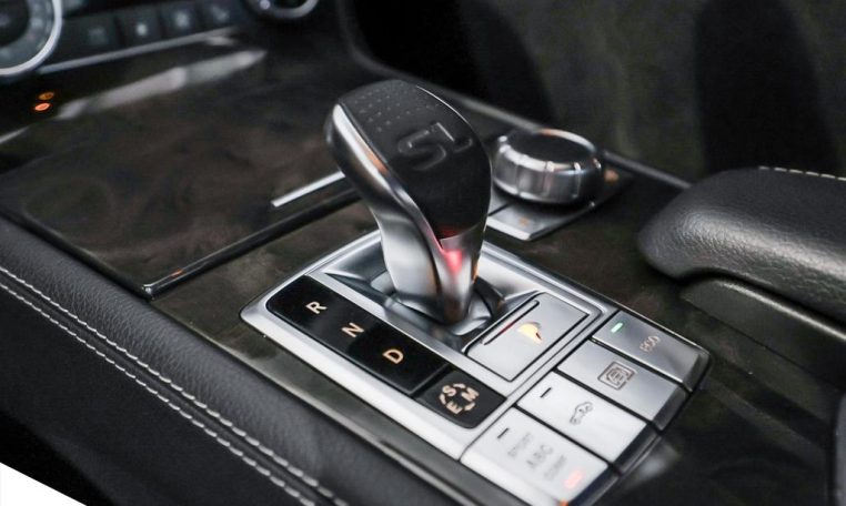 2013 MERCEDES-BENZ SL-CLASS SL550 | No Accidents | Low Mileage