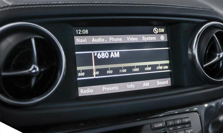 2013 MERCEDES-BENZ SL-CLASS SL550 | No Accidents | Low Mileage