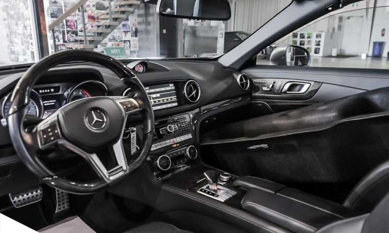 2013 MERCEDES-BENZ SL-CLASS SL550 | No Accidents | Low Mileage