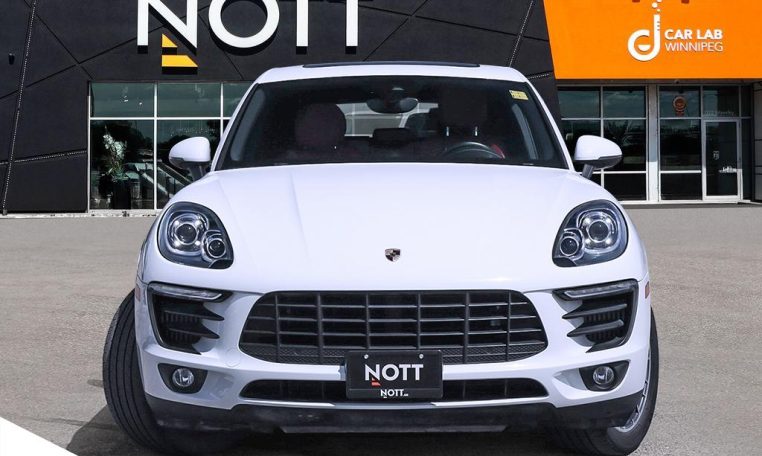 2018 PORSCHE Macan S