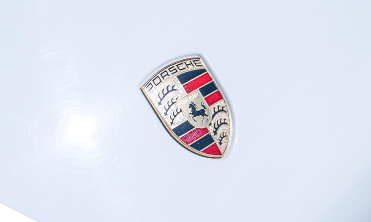 2018 PORSCHE Macan S