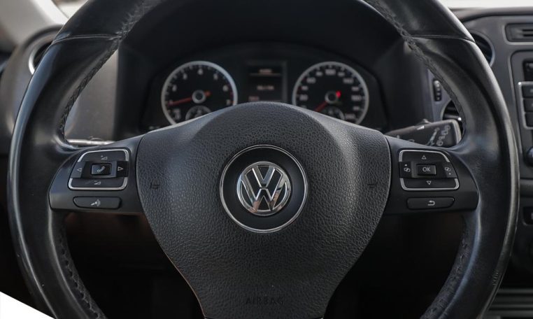 2015 VOLKSWAGEN TIGUAN Comfortline | Local MB Vehicle | 2 Keys!