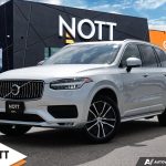 2020 VOLVO XC90 MOMENTUM