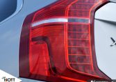 2020 VOLVO XC90 MOMENTUM