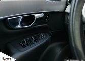 2020 VOLVO XC90 MOMENTUM