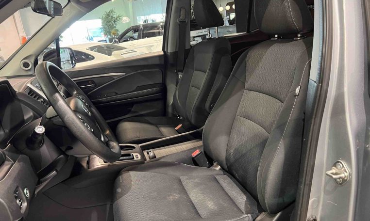 2017 HONDA RIDGELINE SPORT 4WD | As-Is with Manitoba Safety