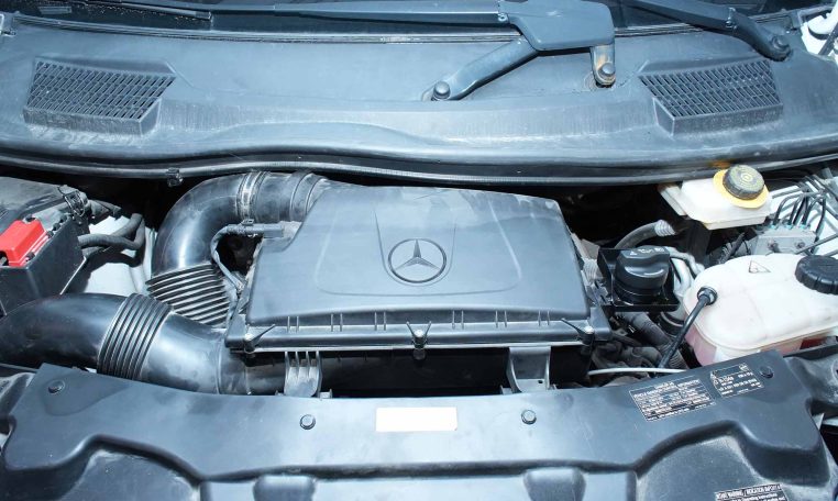 2016 MERCEDES-BENZ METRIS  WB 126 | Low KM's | 8 Passenger Seating