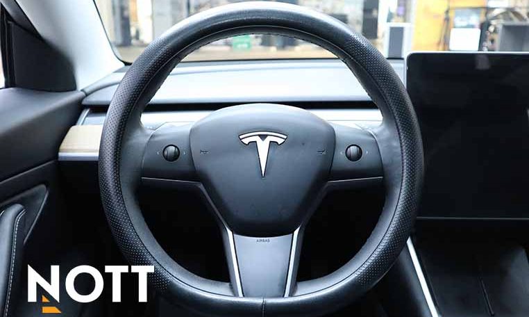 2020 TESLA MODEL 3 STANDARD RANGE PLUS